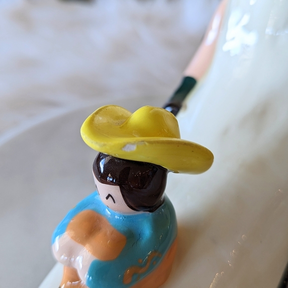 Storyteller Arts Hand Painted Figural Ceramic Cowboy Boot Bird Vase 11 in - Picture 7 of 12